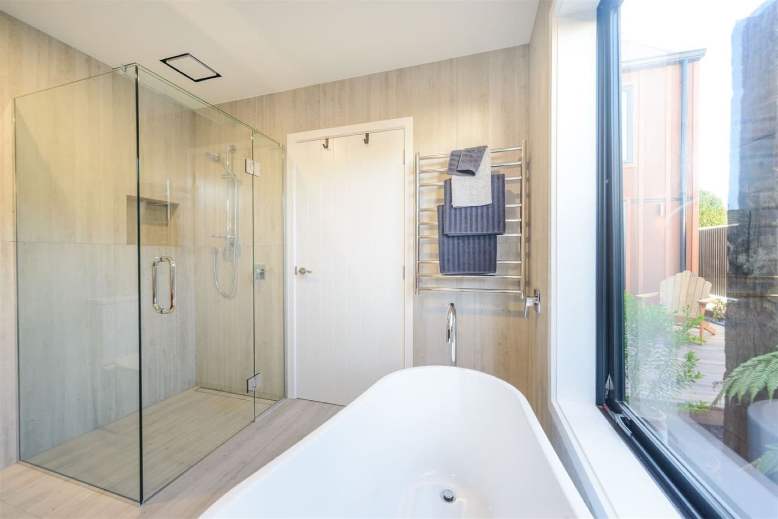 Cook Street Residence - Image 5