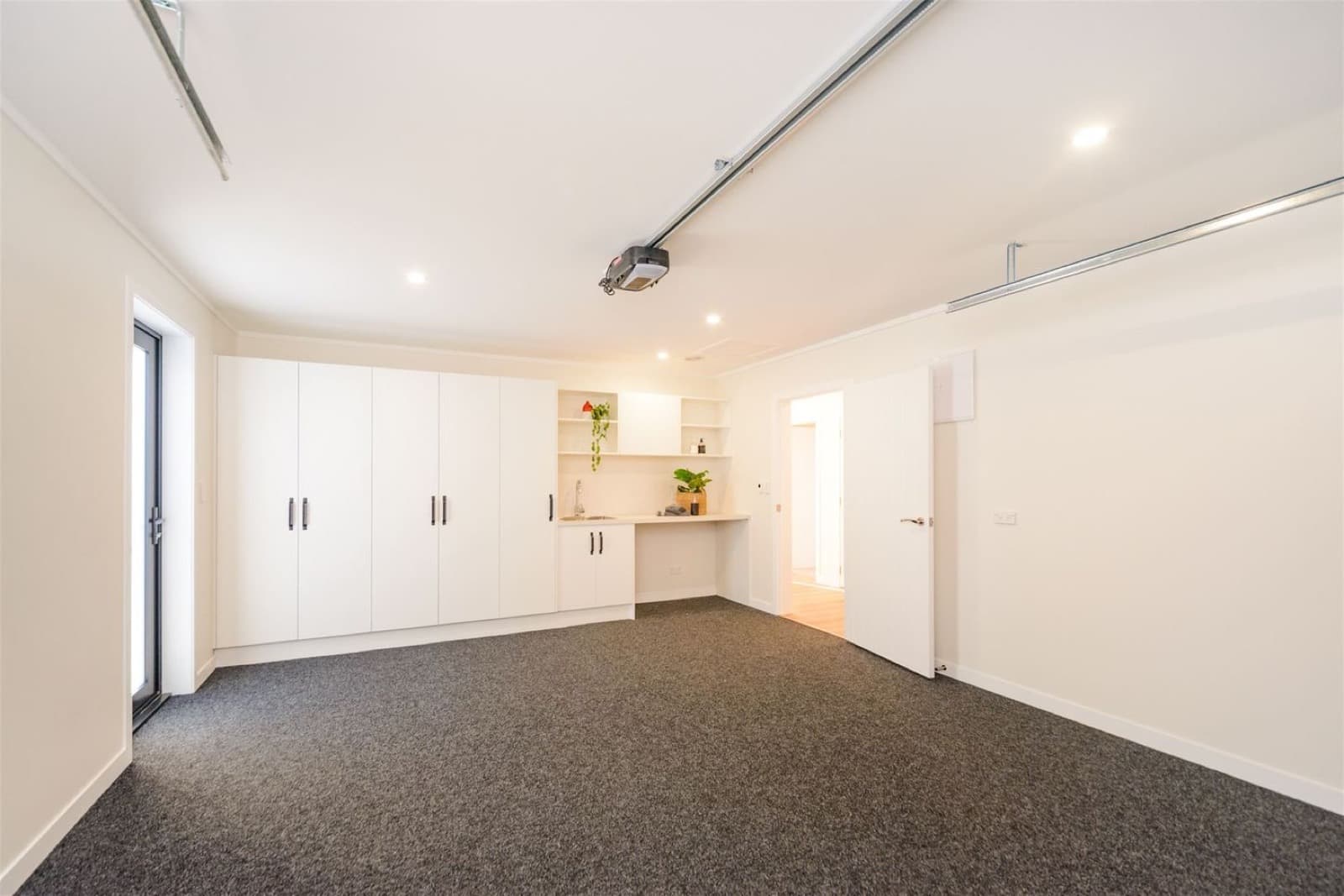 Cook Street Residence - Image 12