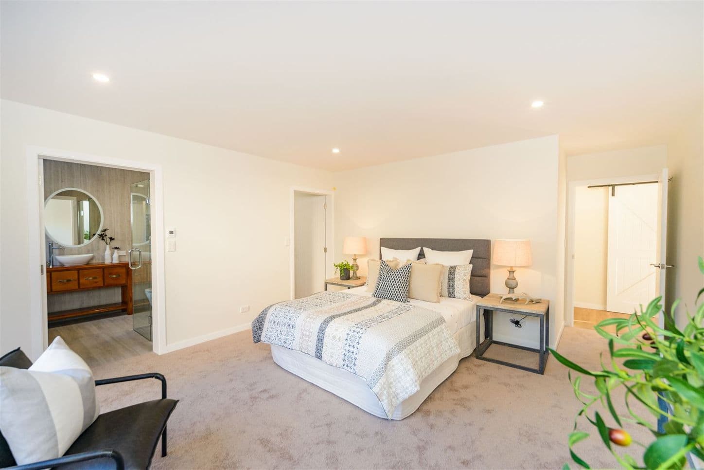 Cook Street Residence - Image 21